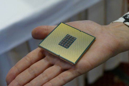 Qualcomm Launches 24-core ARM Chip To Enter Server CPU Market