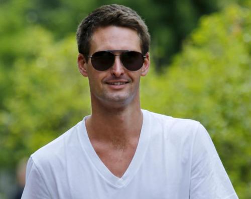 Snapchat Poaches Employees From Rivals Twitter And BuzzFeed